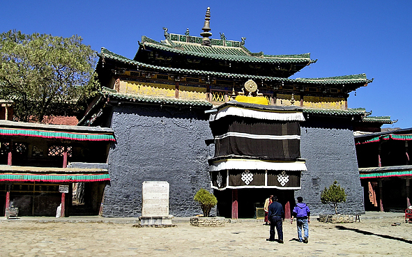 日喀则夏鲁寺