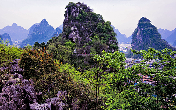 桂林市叠彩区-叠彩山风景区