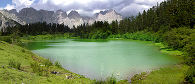 甘南州-迭部县-尼傲乡-骨麻湖风景区