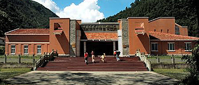 卧龙·中国卧龙大熊猫博物馆
