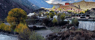 甘孜州-德格县-龚垭乡-龚垭寺（甲察城堡）风景区