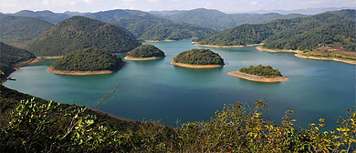 文山州-丘北县-曰者镇-摆龙湖（红旗水库）风景区