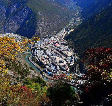 阿坝州-理县县城-杂谷脑镇·杂谷脑河（滨河）风景旅游区