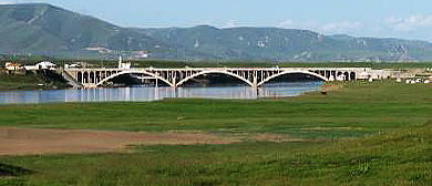 甘南州-玛曲县-玛曲黄河桥·玛曲黄河第一湾风景区