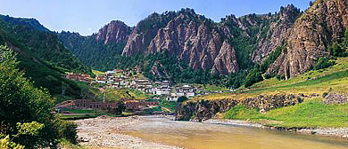 黄南州-泽库县-多禾茂乡-多杰宗寺（官秀寺）风景区