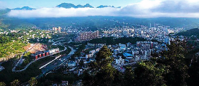 恩施州-鹤峰县城-容美镇-鹤峰县政府·娄水河（滨河）风景区