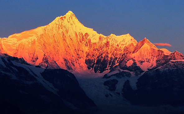 迪庆州-德钦县-梅里雪山（卡瓦博格峰·6740米）国家公园（国家级自然保护区）风景旅游区|4A