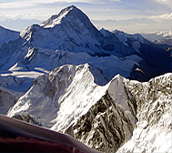 日喀则市-定日县-喜马拉雅·马卡鲁峰（世界第五高峰·8463米）